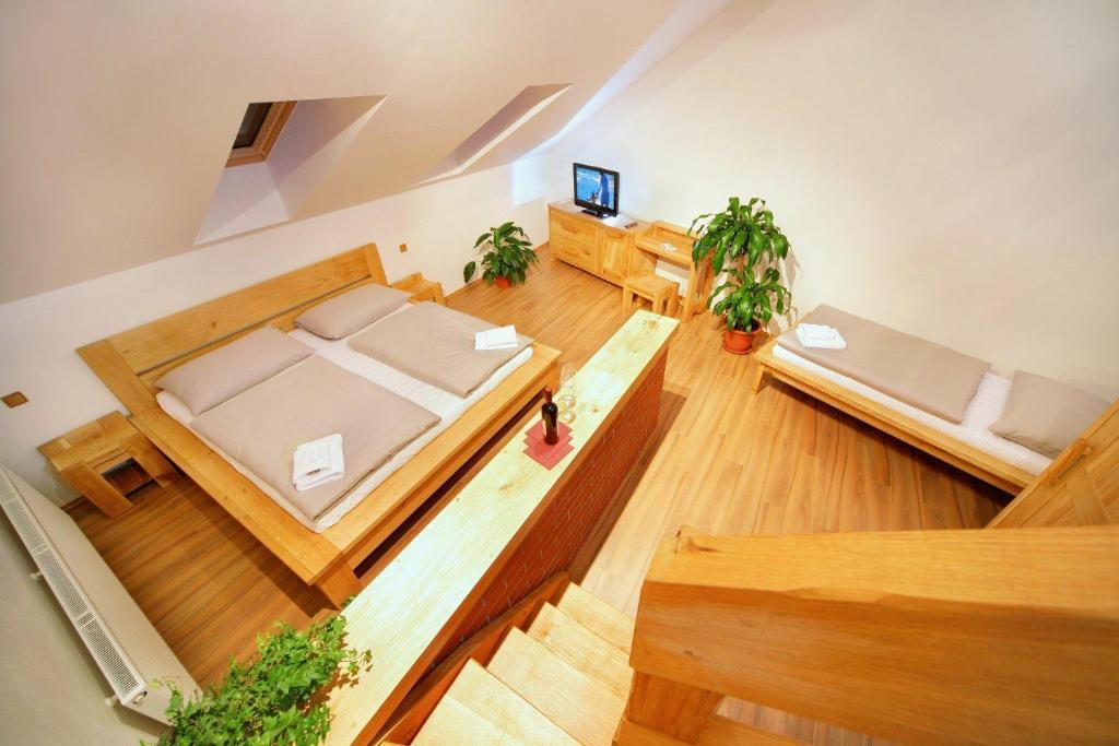 Tx Hotel Hostinné Zewnętrze zdjęcie
